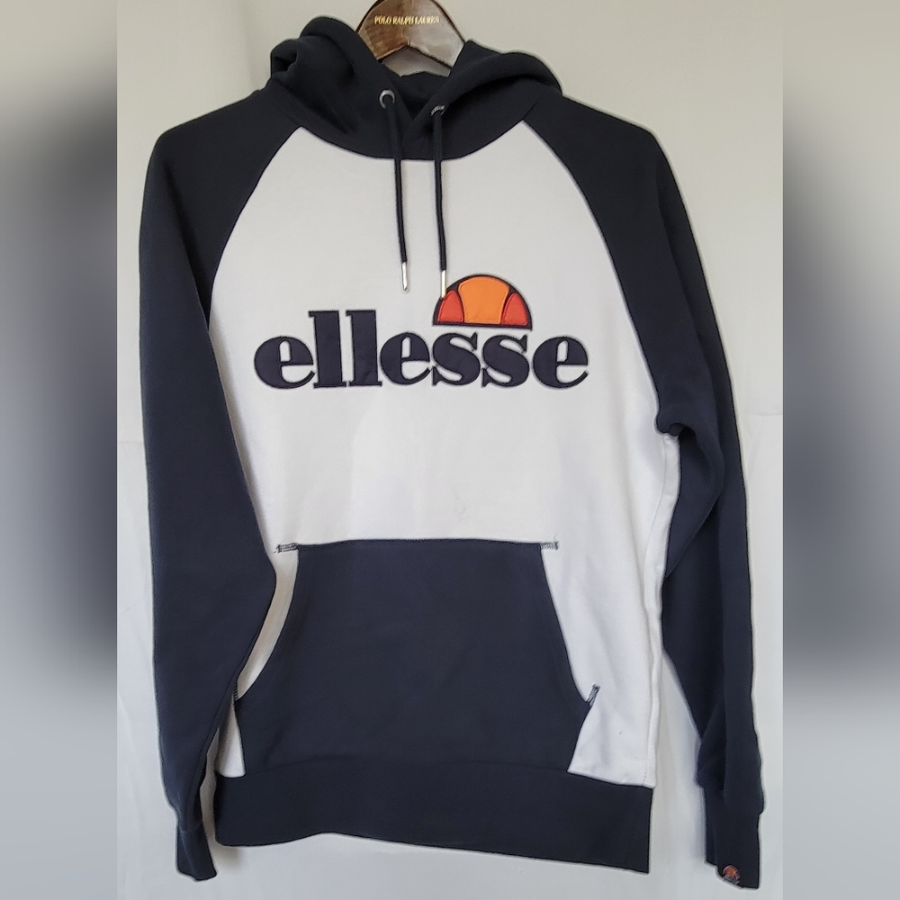 NWOT Elesse men's hooded sweatshirt, 100% cotton, Size L